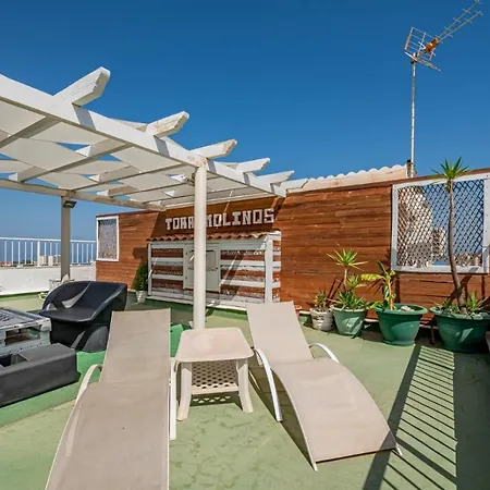 Atico Bellas Vistas 아파트