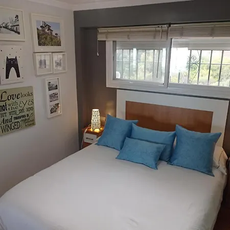 Atico Bellas Vistas 토레몰리노스